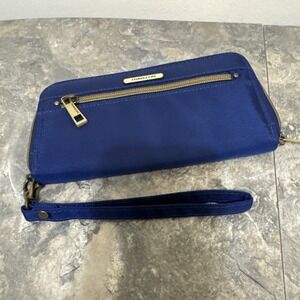 TRAVELON Wristlet Wallet Full Zip Clutch Navy w Turquoise Interior EUC